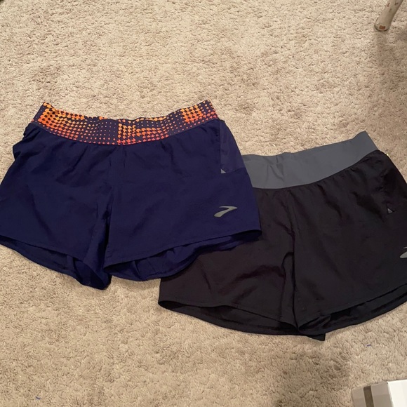 Brooks Pants - Bundle of 2 pairs or Brooks shorts in excellent condition